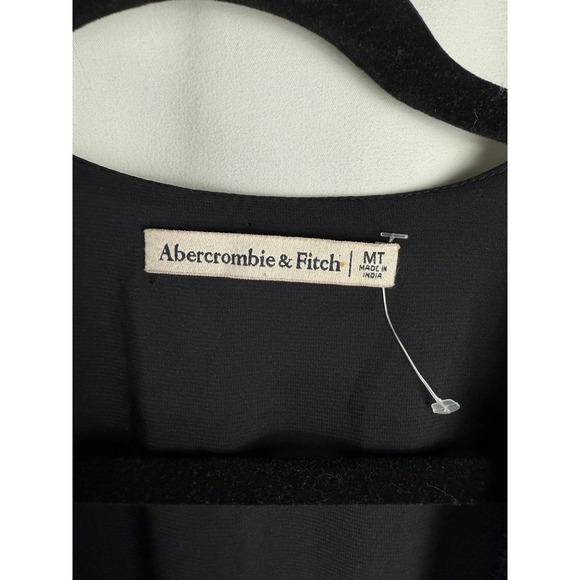 Abercrombie & Fitch Black Textured Maxi Dress Puff Sleeve Tie Front MT NWOT - Picture 3 of 6